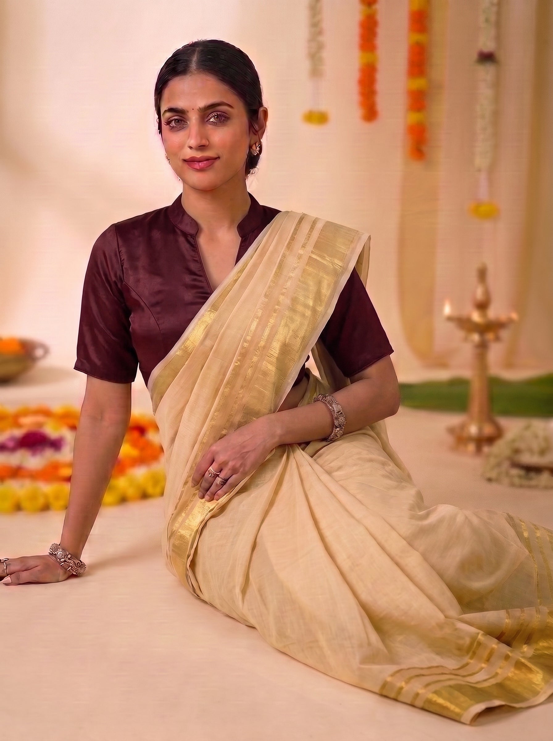 Onam Mul Cotton Golden Border Colour Saree