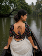 Navrai Majhi Blouse