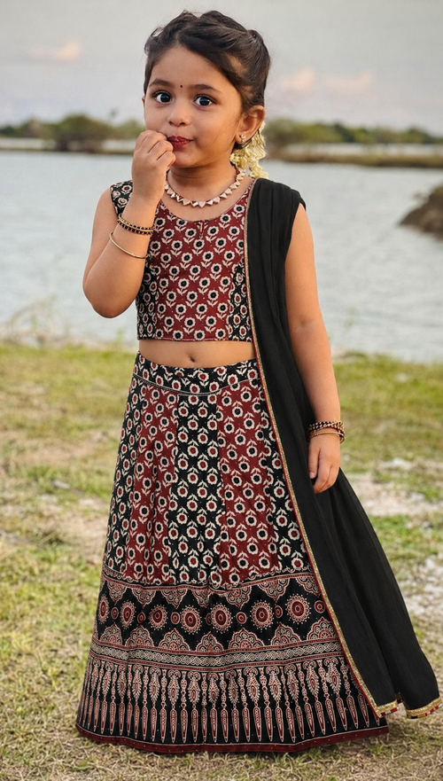 Dot Flower Marron Black