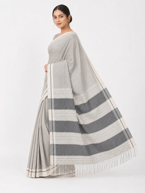 Silver Grey & Charcoal Pattendanchu Saree