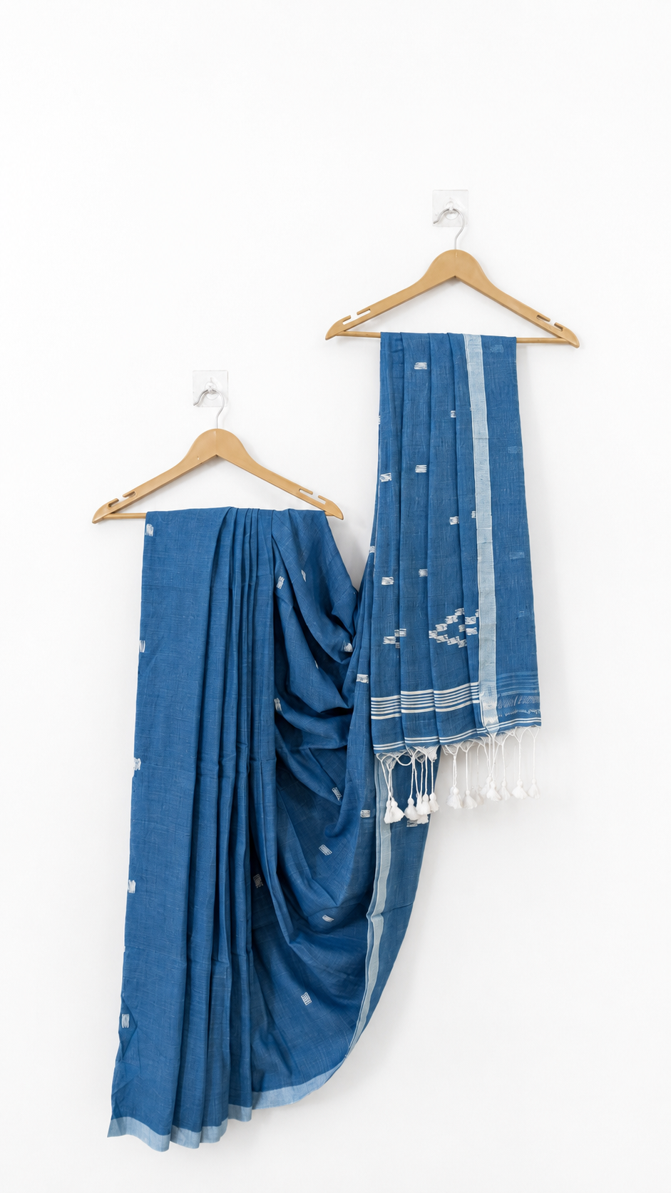 Neel Aangan Mul Saree