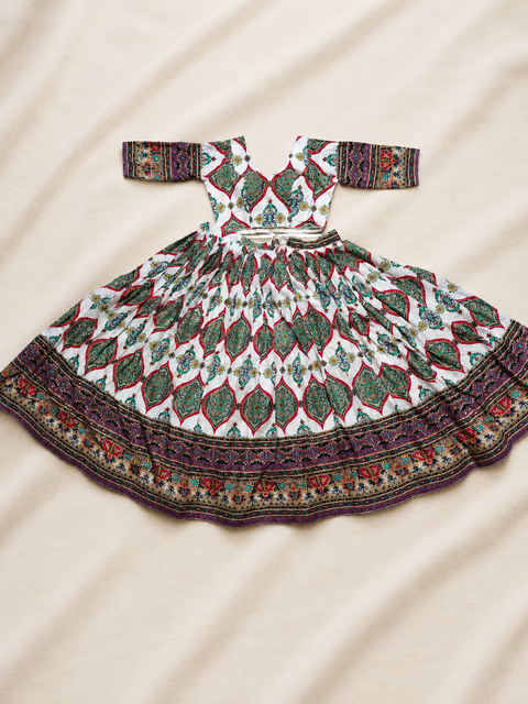 Lehenga and blouse full flat view