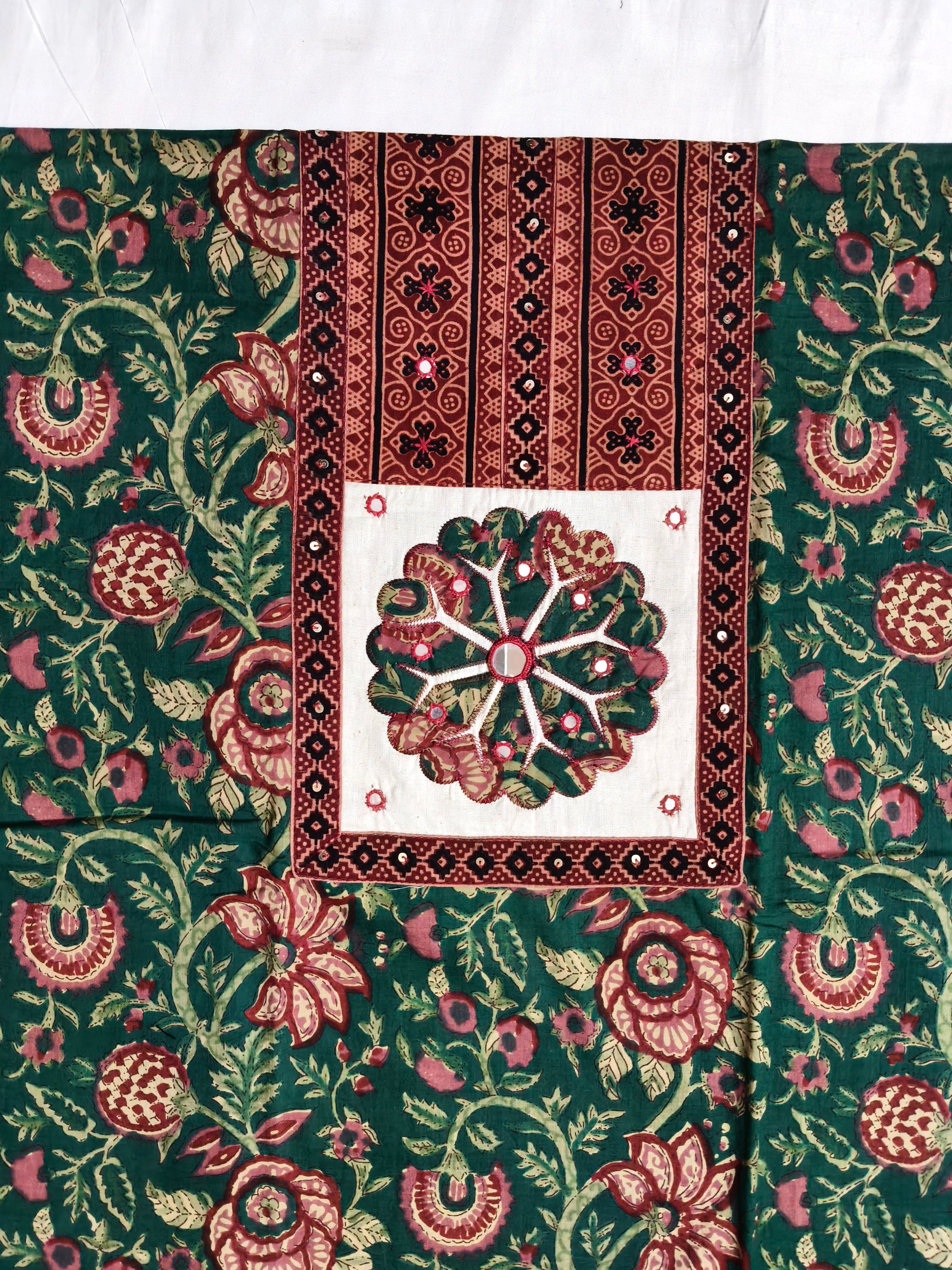 Hara Gulzar Dress Material