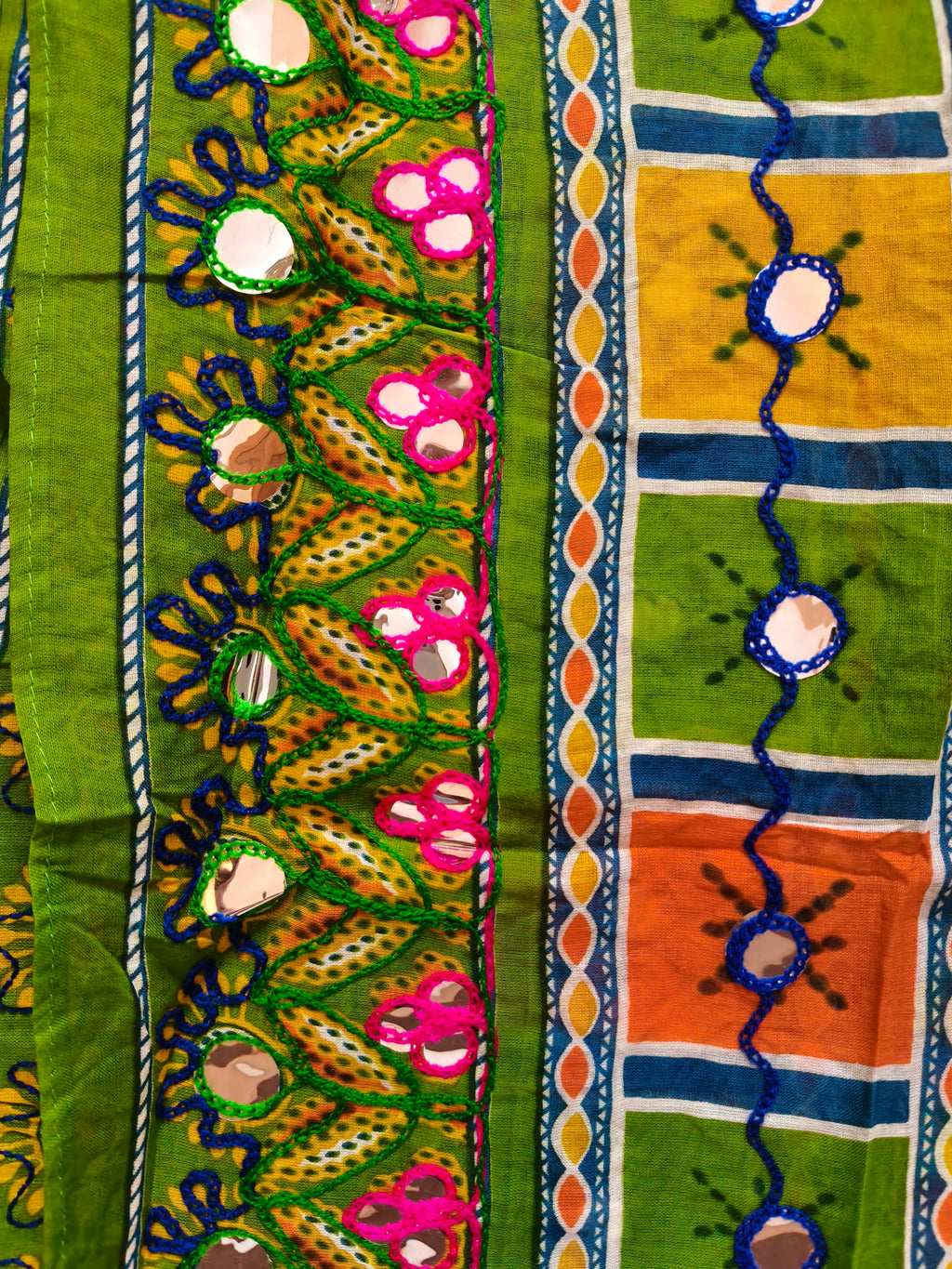 Rangeeli Raas Multicolor Mirror Work Chaniya Choli Set | Green Navratr ...