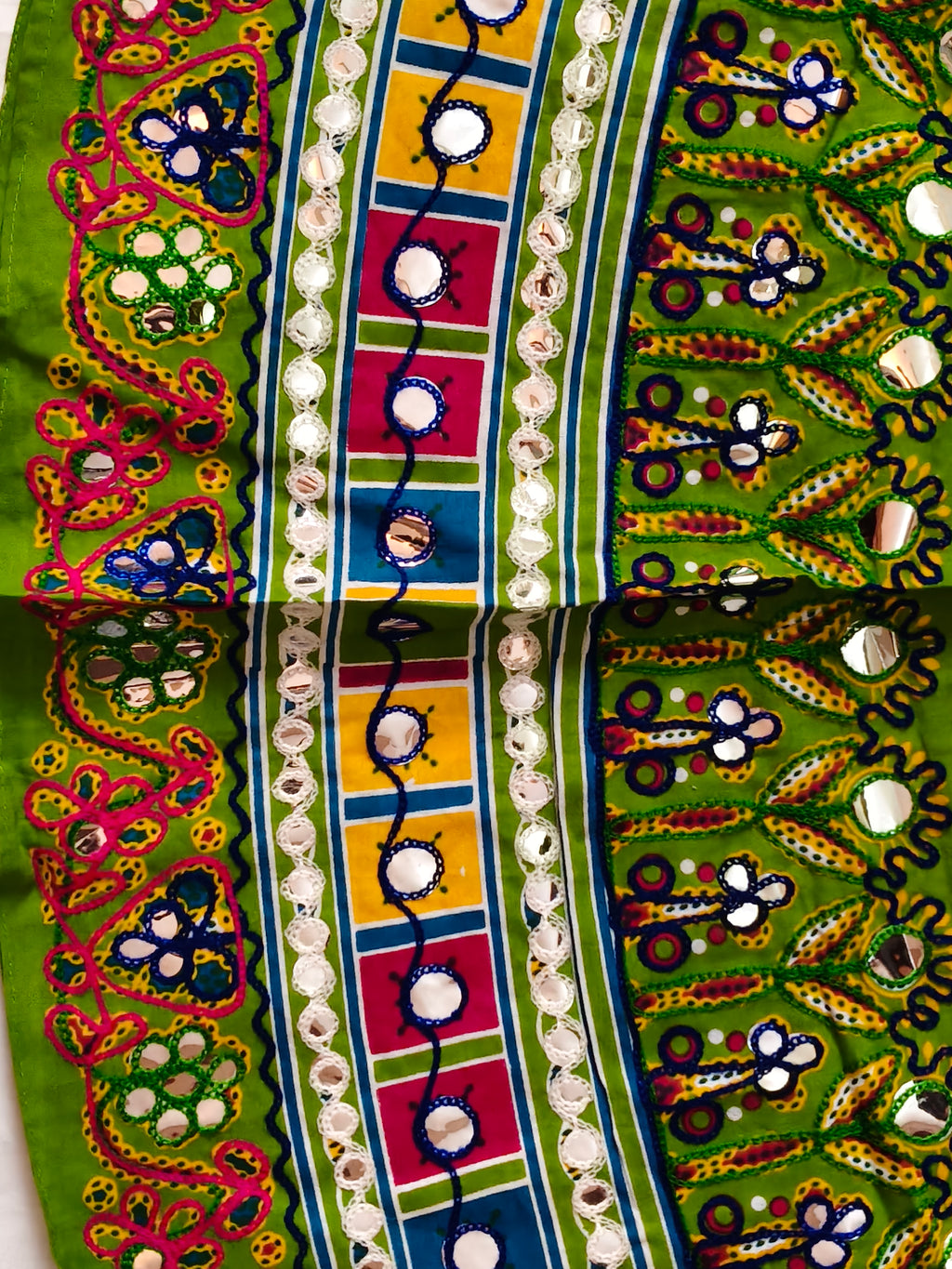 Rangeeli Raas Multicolor Mirror Work Chaniya Choli Set | Green Navratr ...