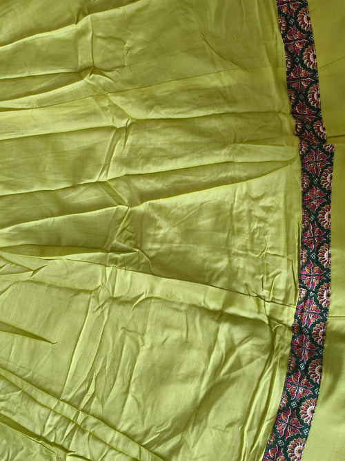Ulat Palat Teal & Parrot Green Reversible Navratri Lehenga- 2 looks in One