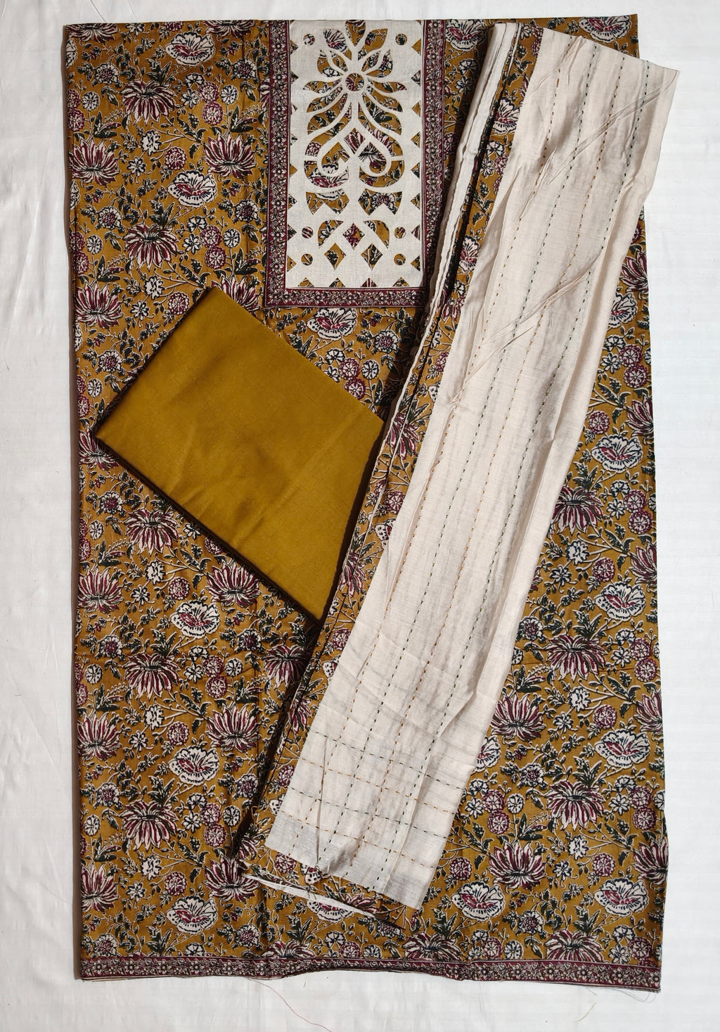 Sunehri Bagh Dress Material