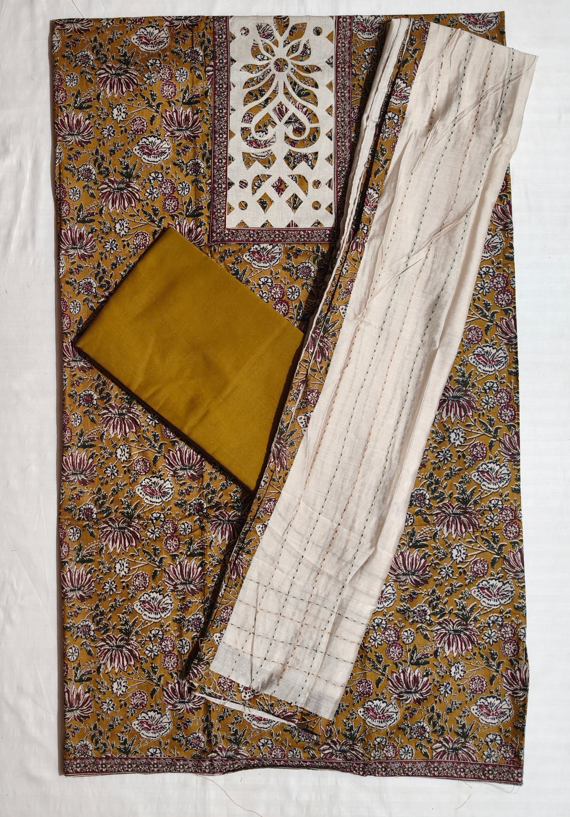 Sunehri Bagh Dress Material
