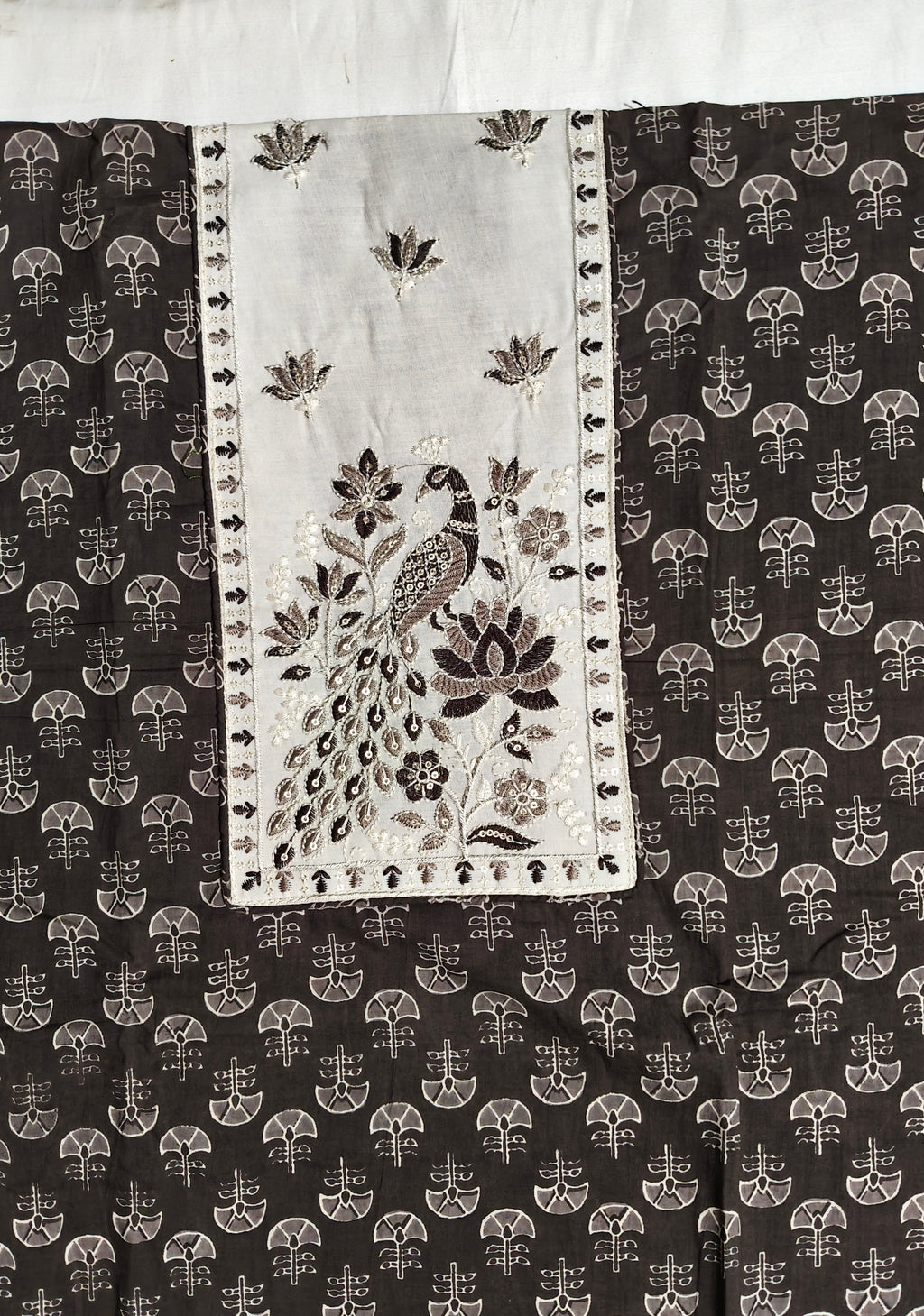 Darshali cotton printed fancy neck