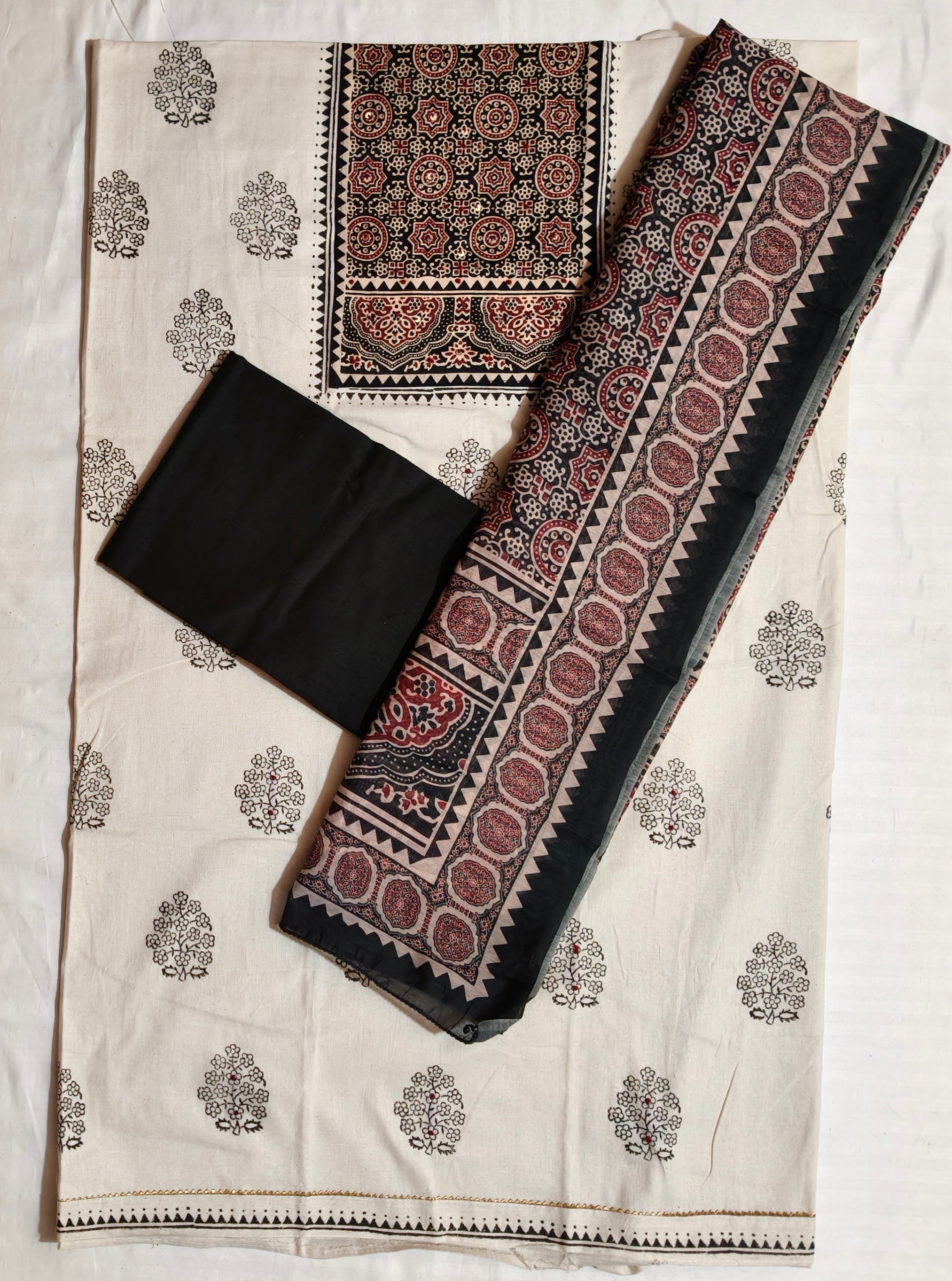 Noor-e-Ajrakh Dress Material