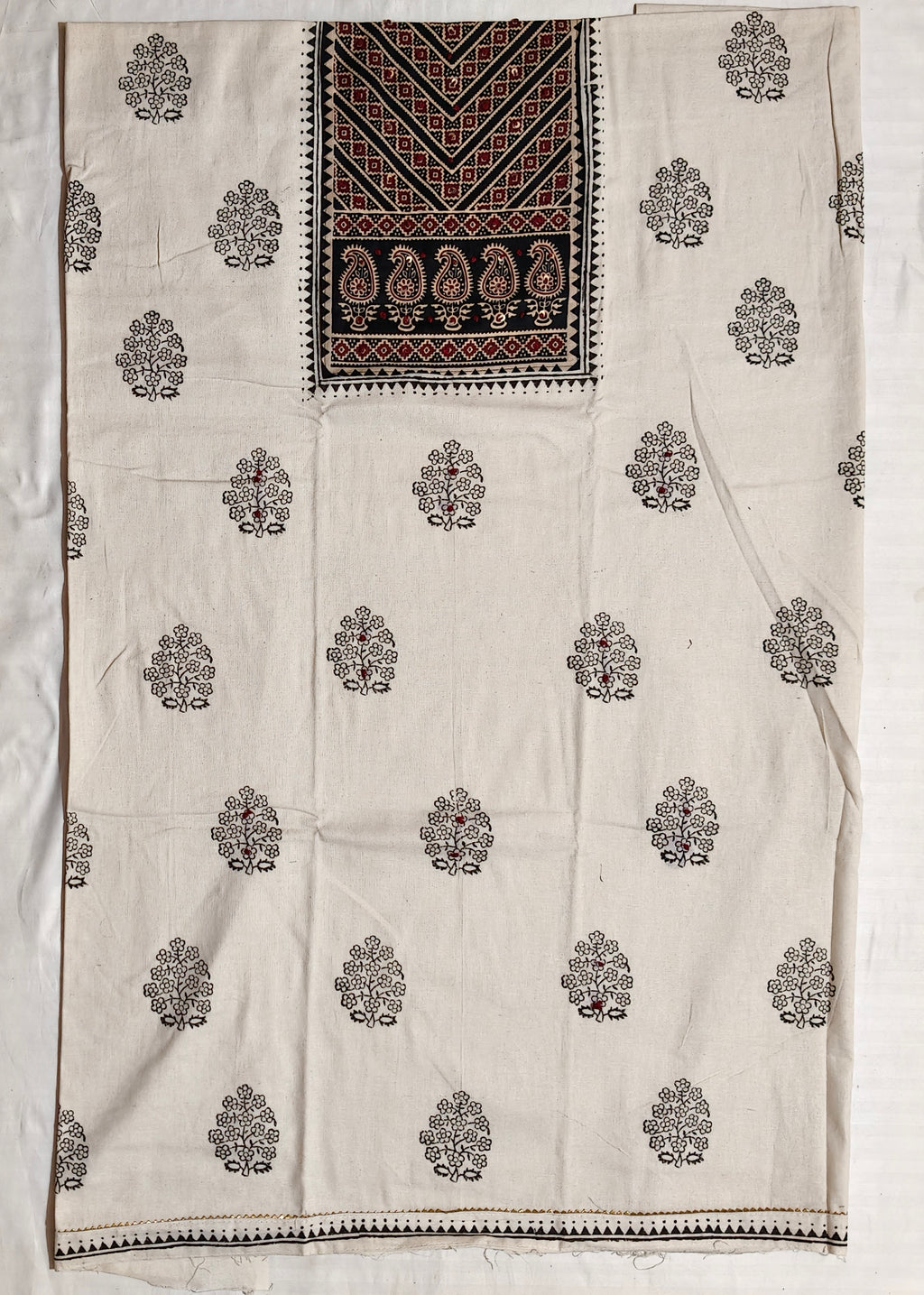 Noor-e-Ajrakh Dress Material