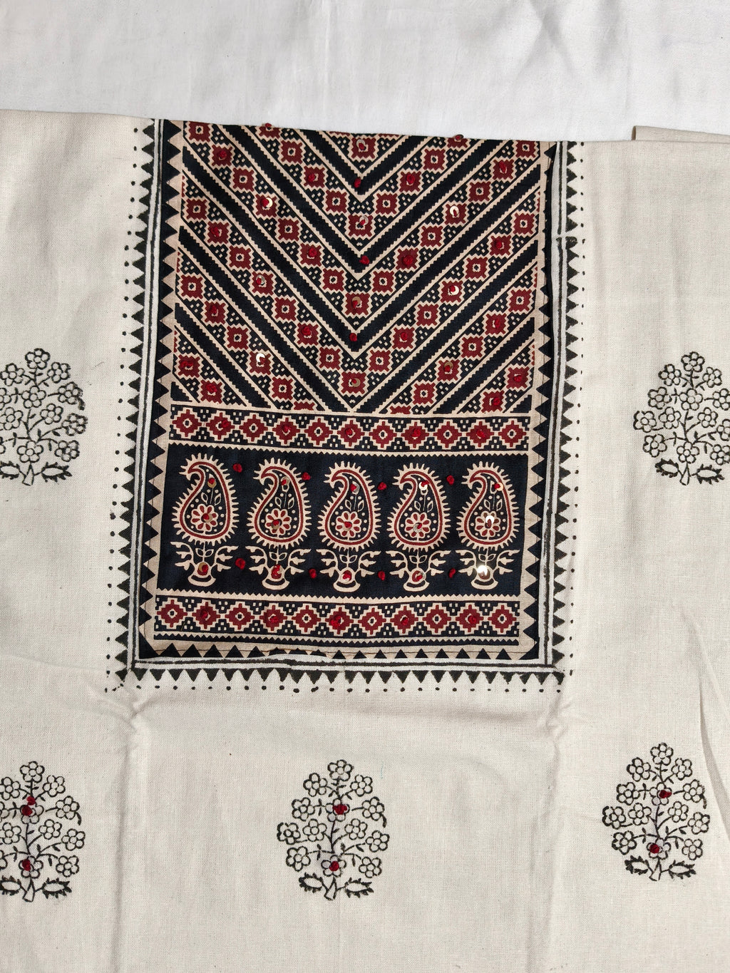 Noor-e-Ajrakh Dress Material