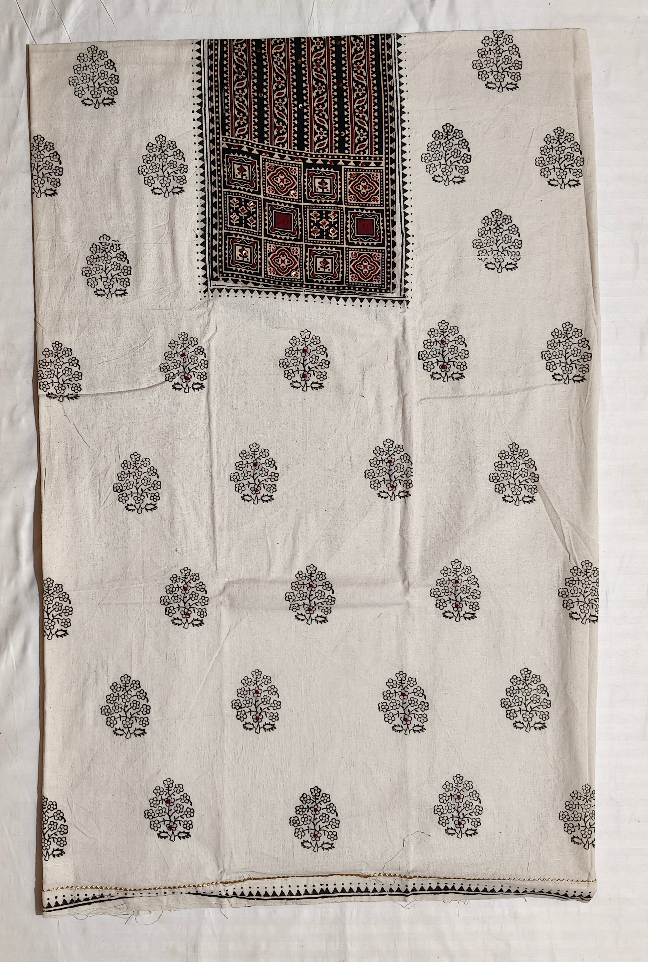 Noor-e-Ajrakh Dress Material