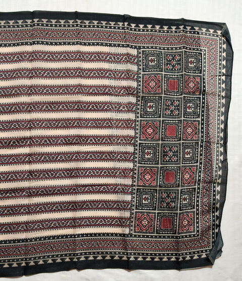 Cotton chikan fancy neck Dress Material Black