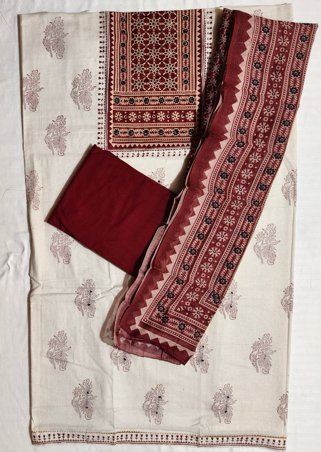 Noor-e-Ajrakh Dress Material