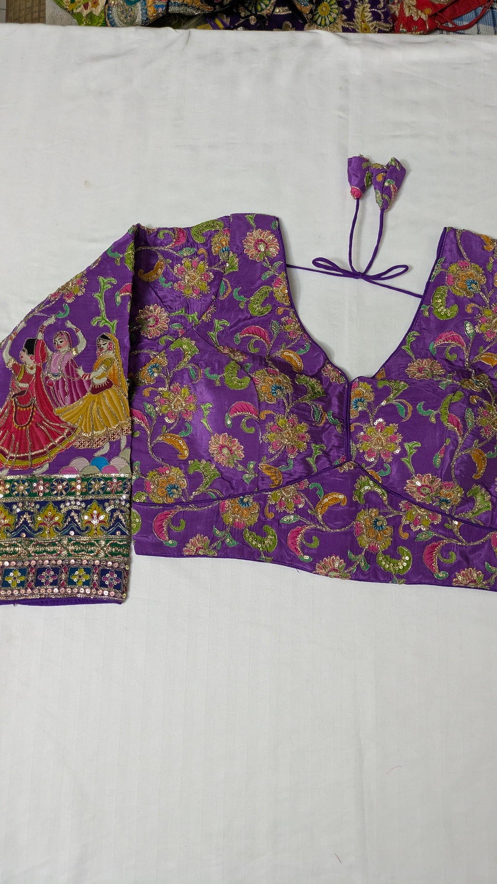 Blouse - Raja Rani Design