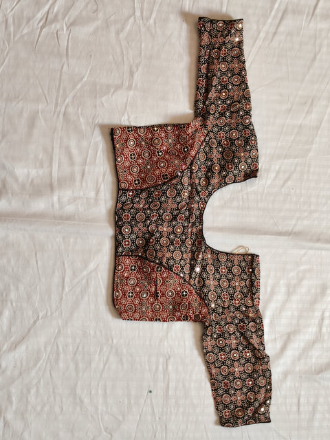 Ajrak Adaa blouse front design flat lay