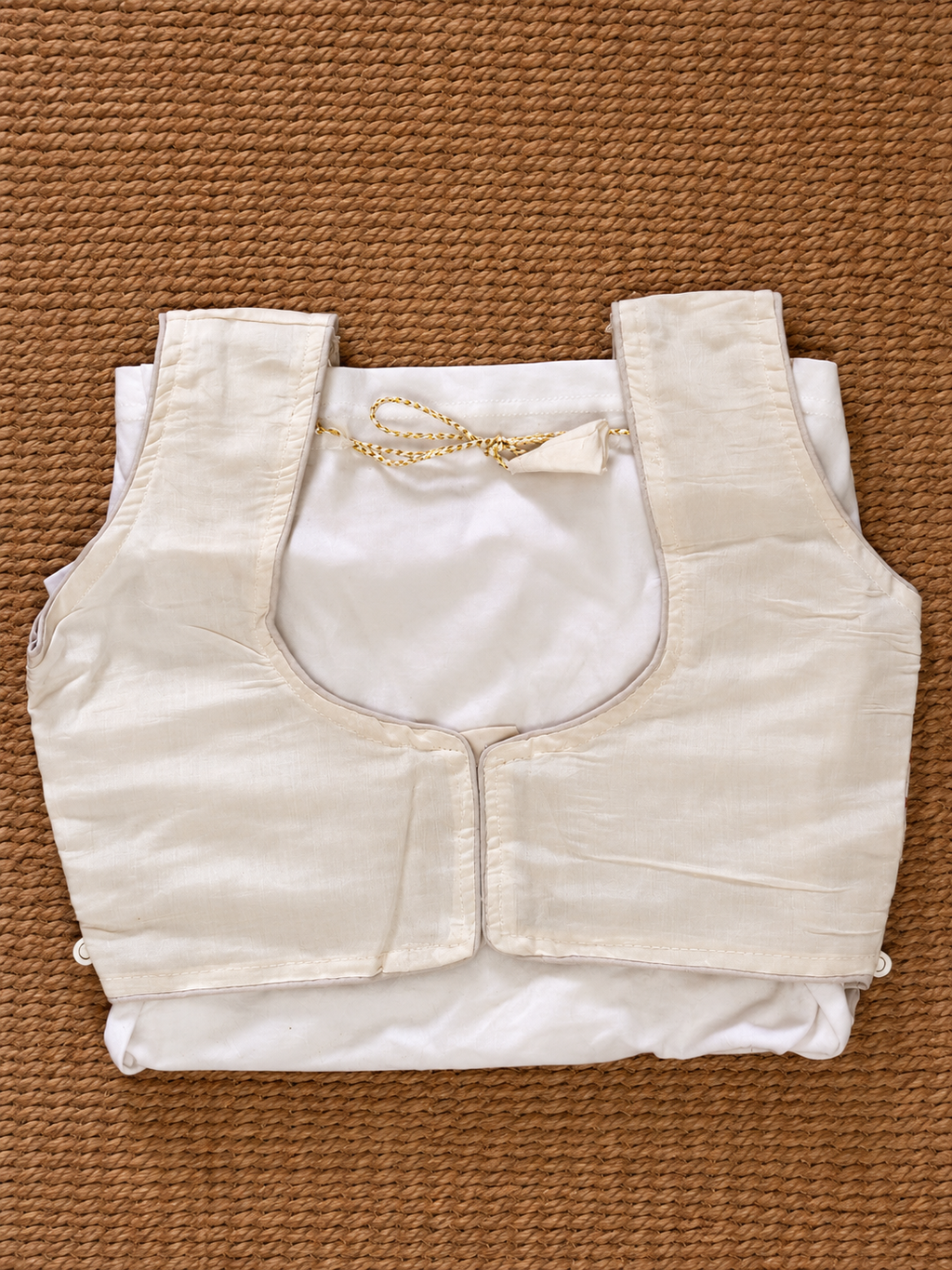 Gulabi Noor And White Mirror Chaniya Choli