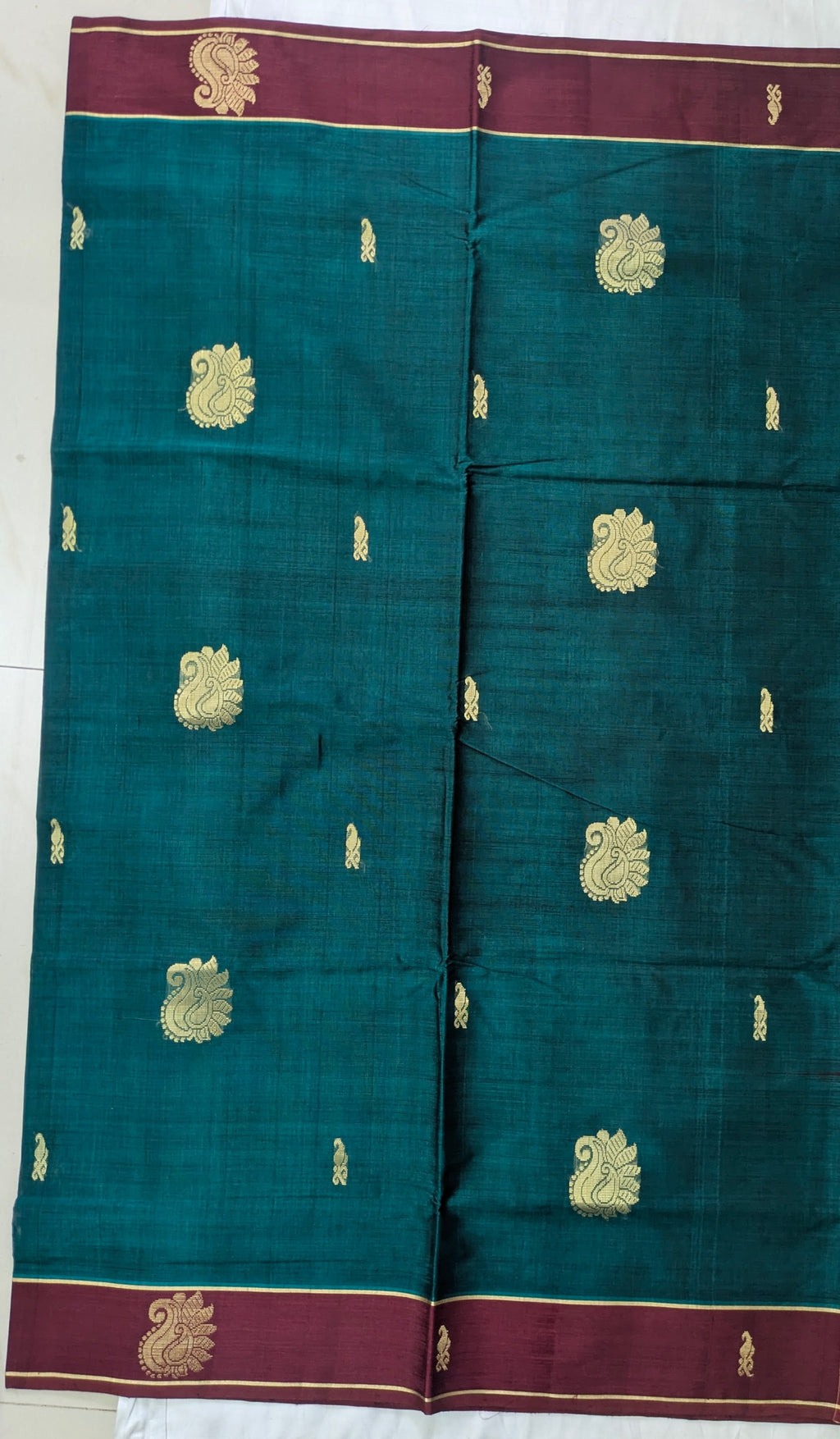 chedi buta  Saree