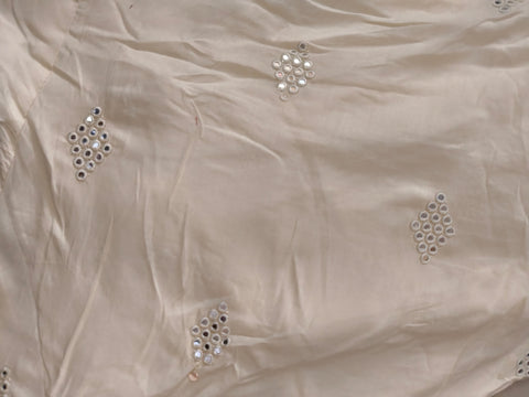 White detail view