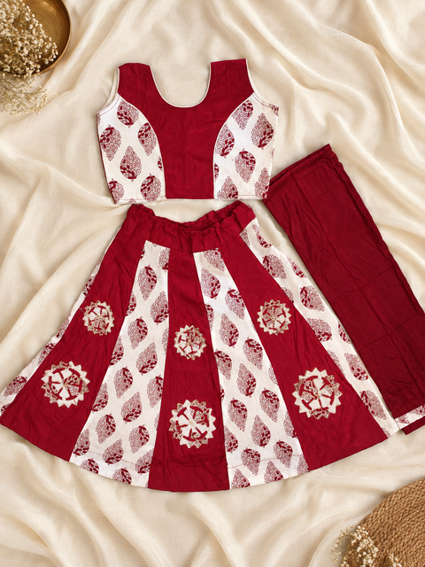 Rang De Laal Chaniya Choli Girls