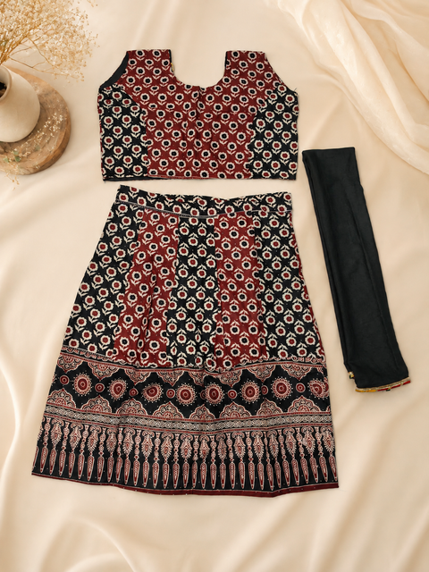 Dot Flower Marron Black