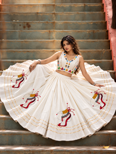 Ivory Gopi Ghungroo Chaniya Choli model shot