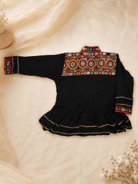 Men's Kediya back product view