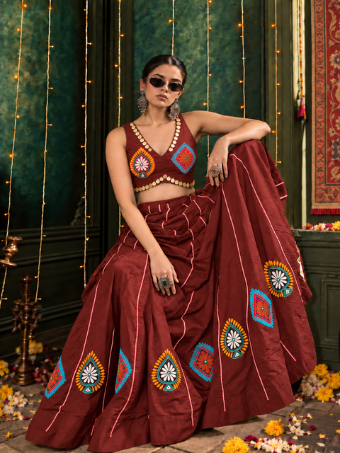 Tauba Tauba Maroon Folk Motif Navratri Chaniya Choli Set