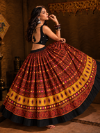 Melody Navratri Skirt Multicolour Black model view