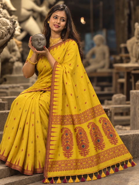 Holud Rekha Jamdani Saree