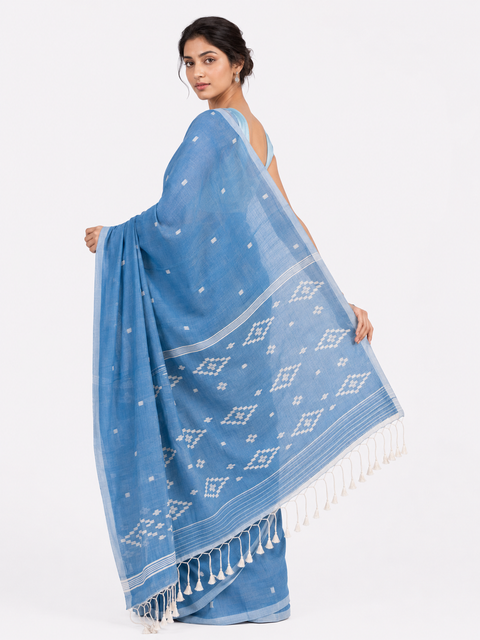Neel Aangan Mul Saree