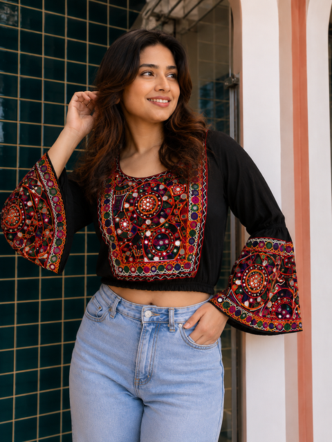 Rangilo Re Chakra Black Top