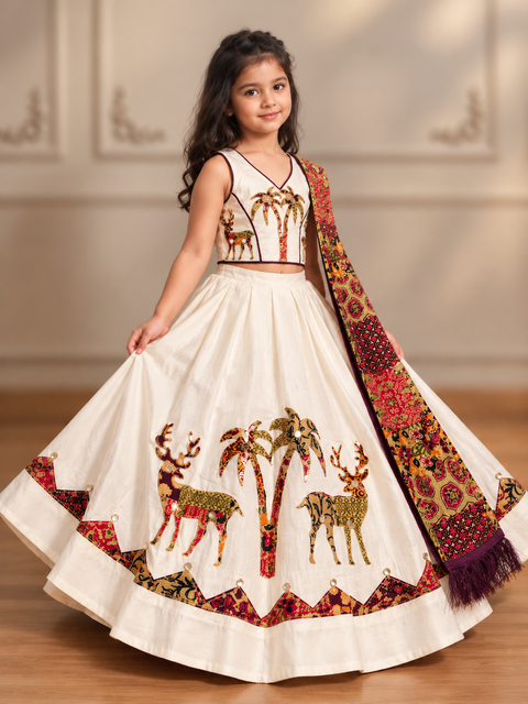 Maroon White Deer Chaniya Choil