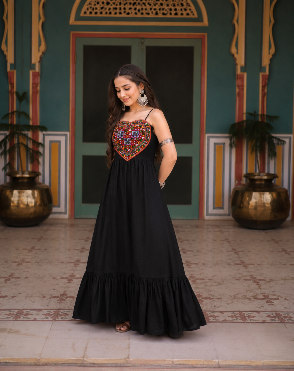 Kutchhi Dilrani Black Gown