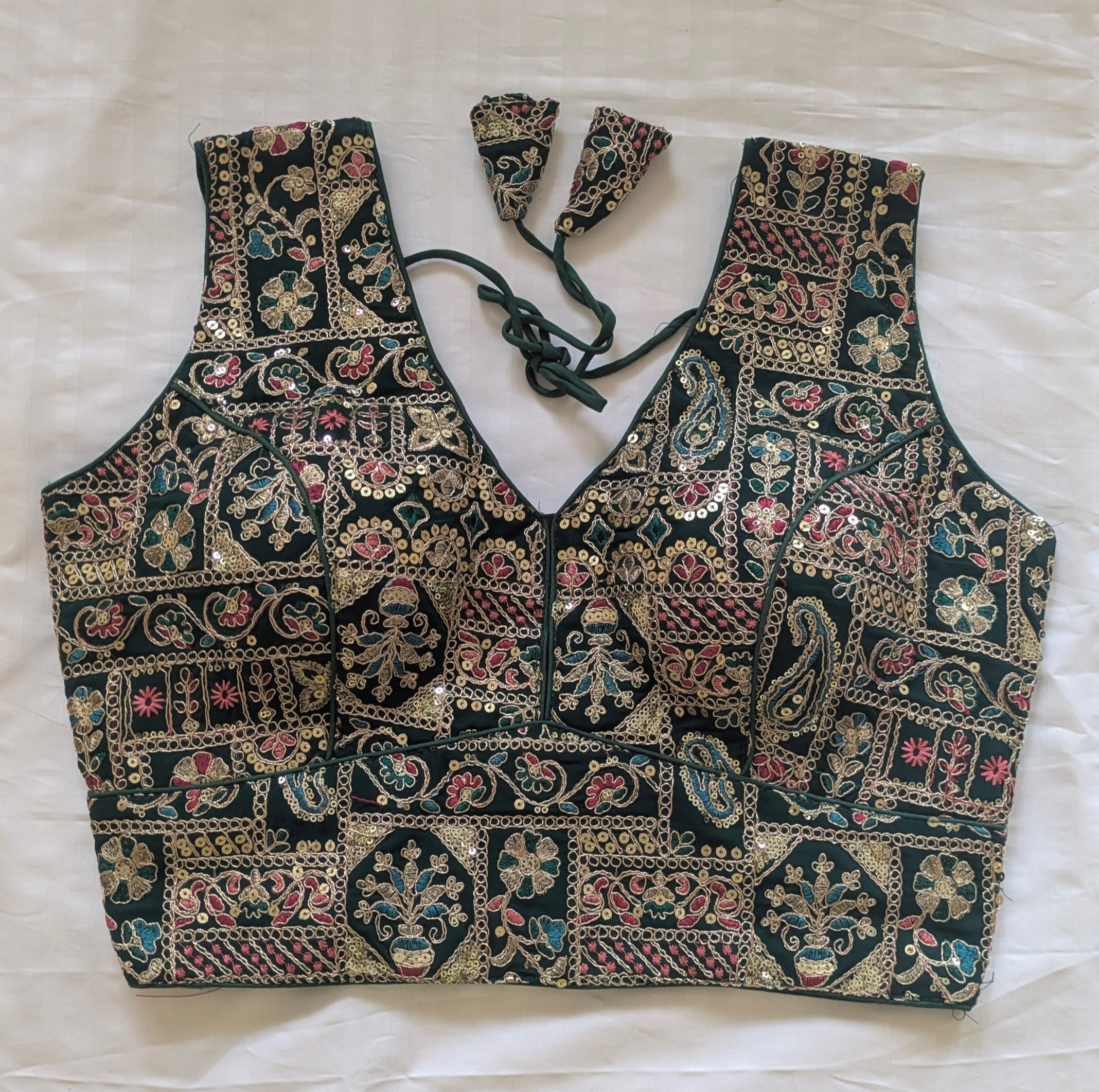 Sequin Sleeveless Blouse