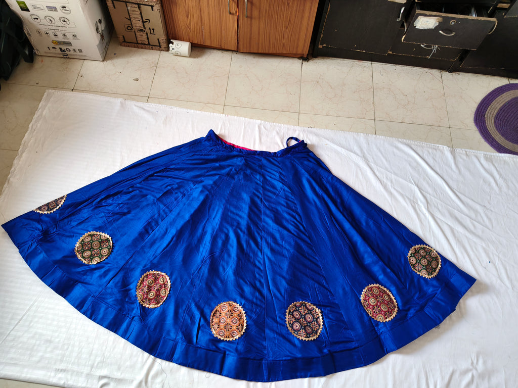 Original Ulat Palat skirt reverse-side detail